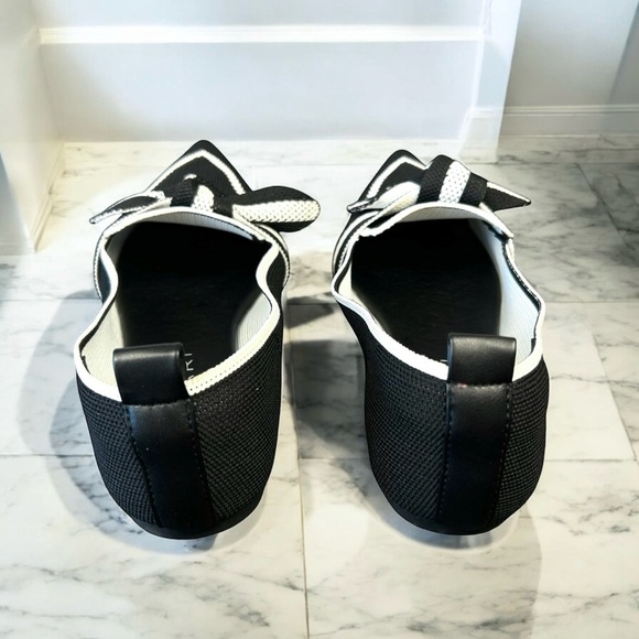 Tahari Florentia Flats, Black and White with Tie Knot - Picture 4 of 10
